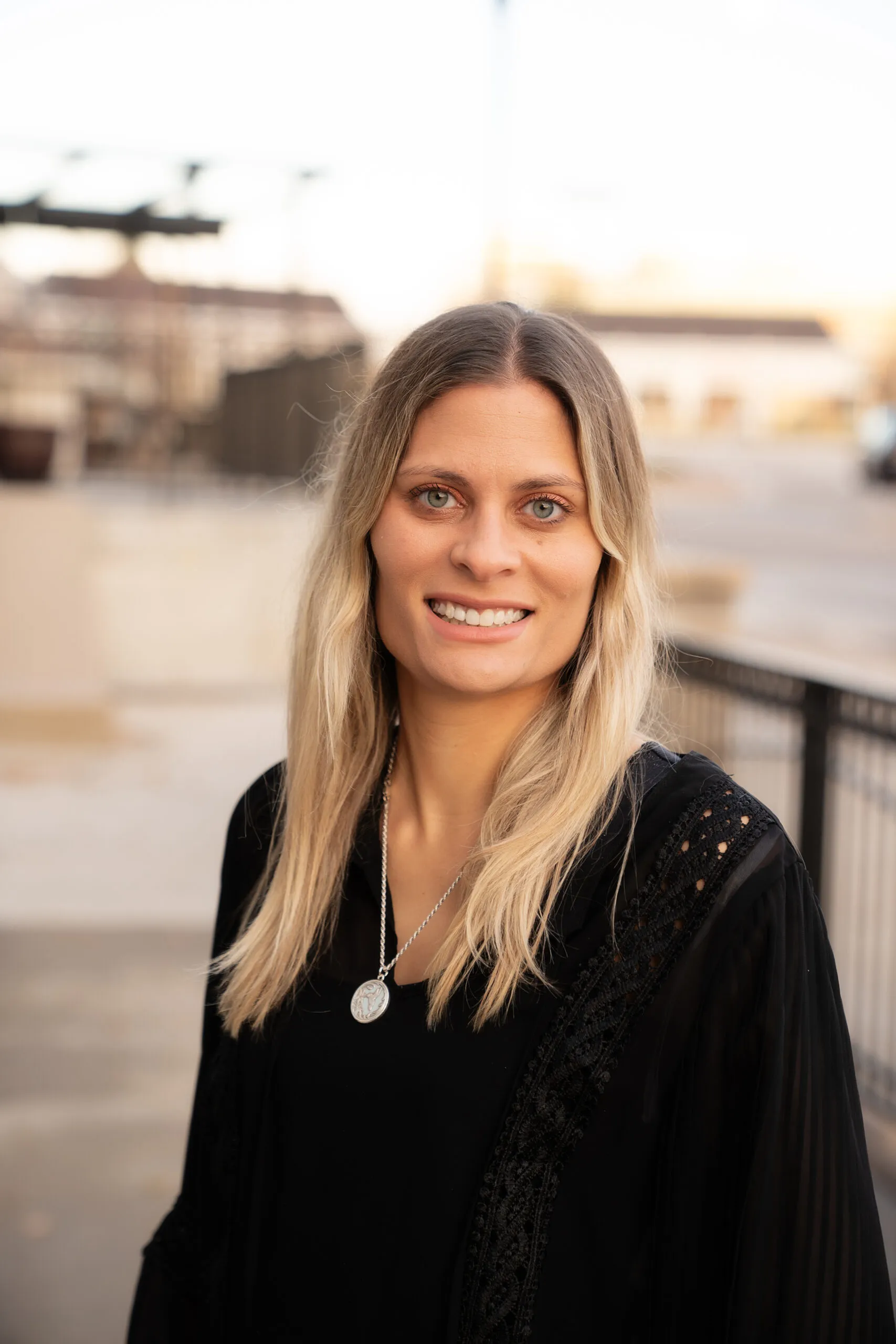 Paige L., RDH, Nouvelle Dentistry